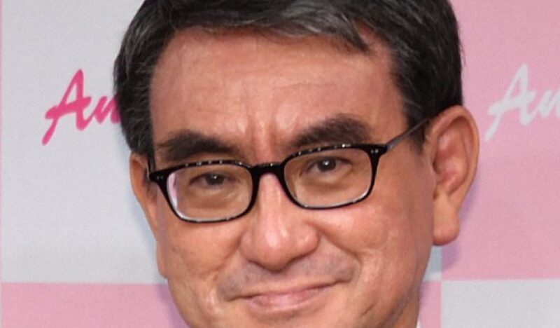 河野太郎氏、年金改革の持論を展開　「基礎年金は税方式、3号制度は段階的廃止」